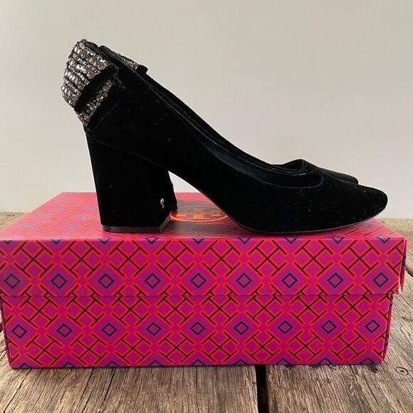 NIB Tory Burch Josephine Black Velvet Pumps Size 7.5 - Picture 4 of 11